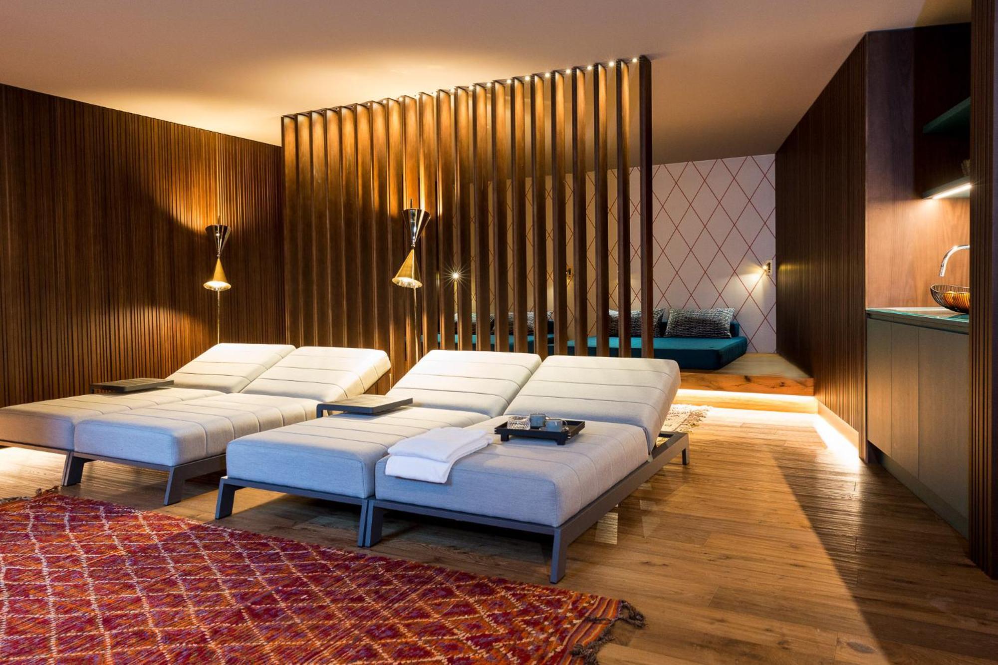 Апартаменты Anton Dolomites Hideaway Брунико Экстерьер фото